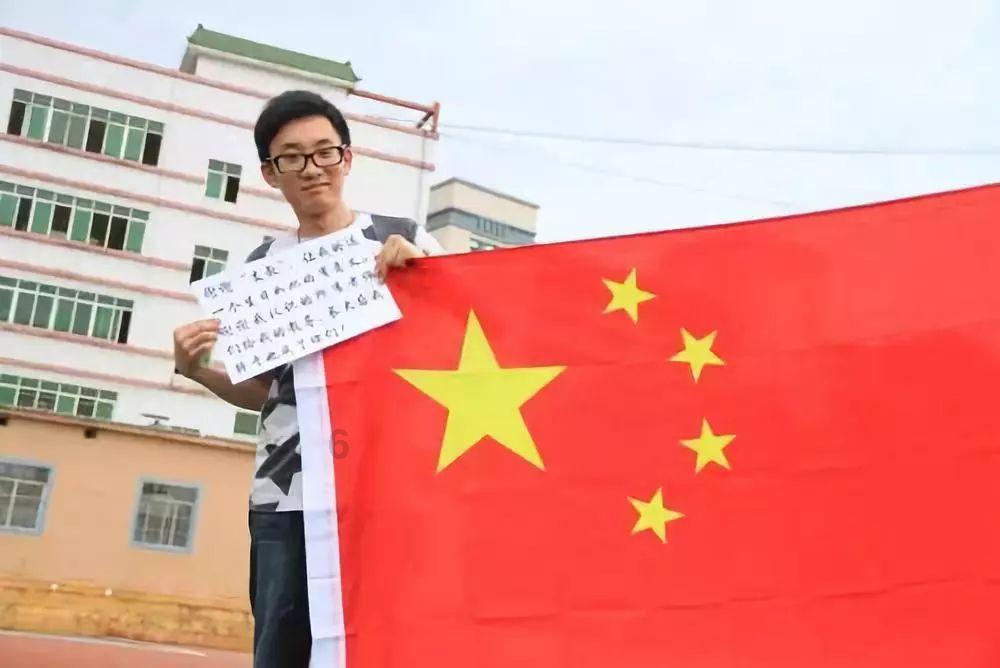 奥利维亚收养猫
